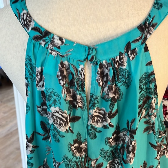 Torrid halter, high-low top - Picture 3 of 5